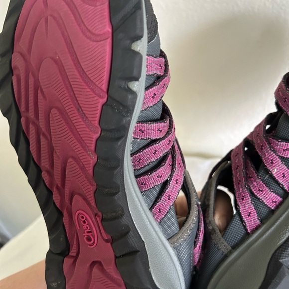 Chaco Women's Pink and Gray Outdoor Sandals Size 11 - Picture 8 of 9